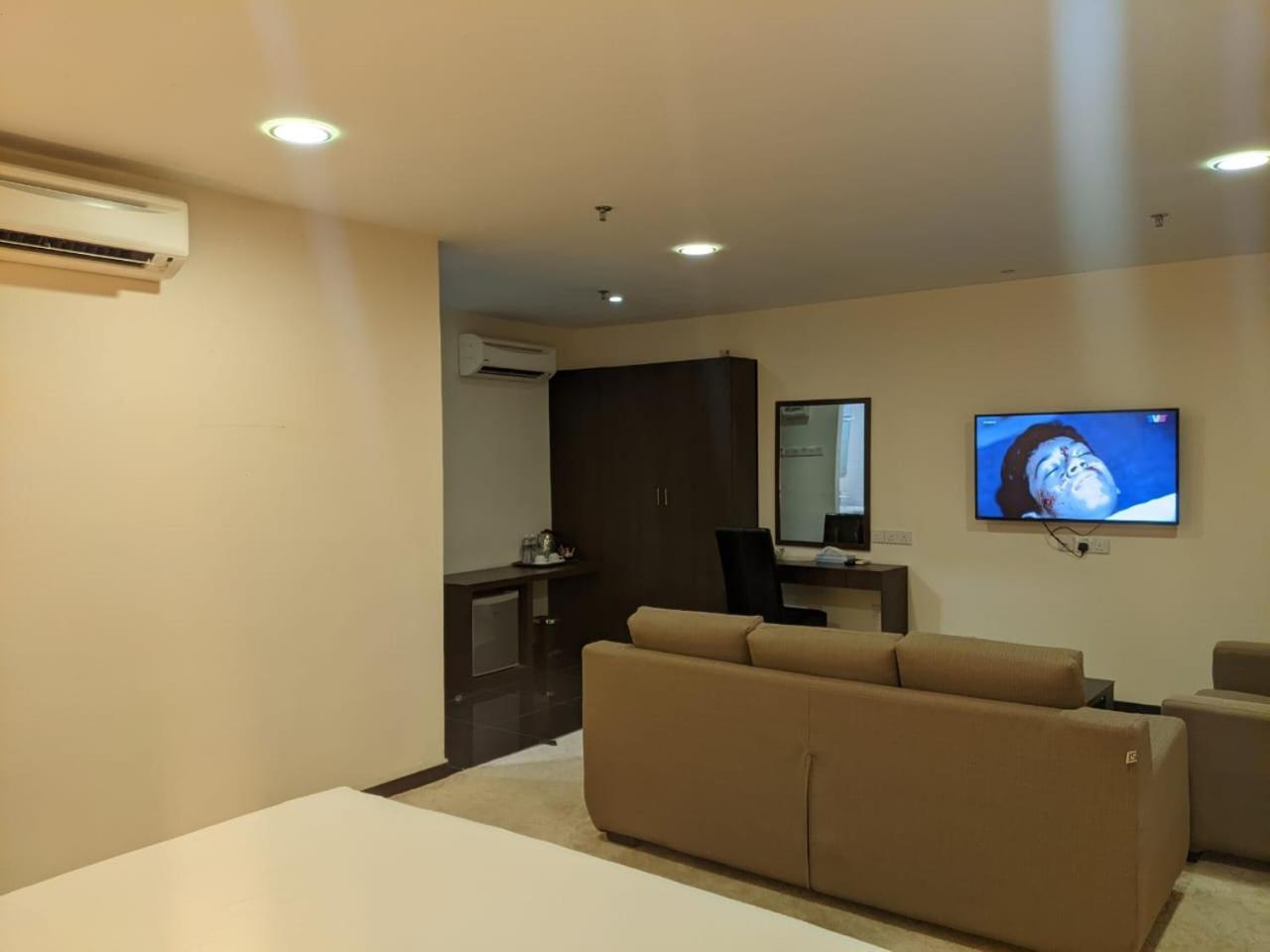 The View Hotel Segamat Dış mekan fotoğraf