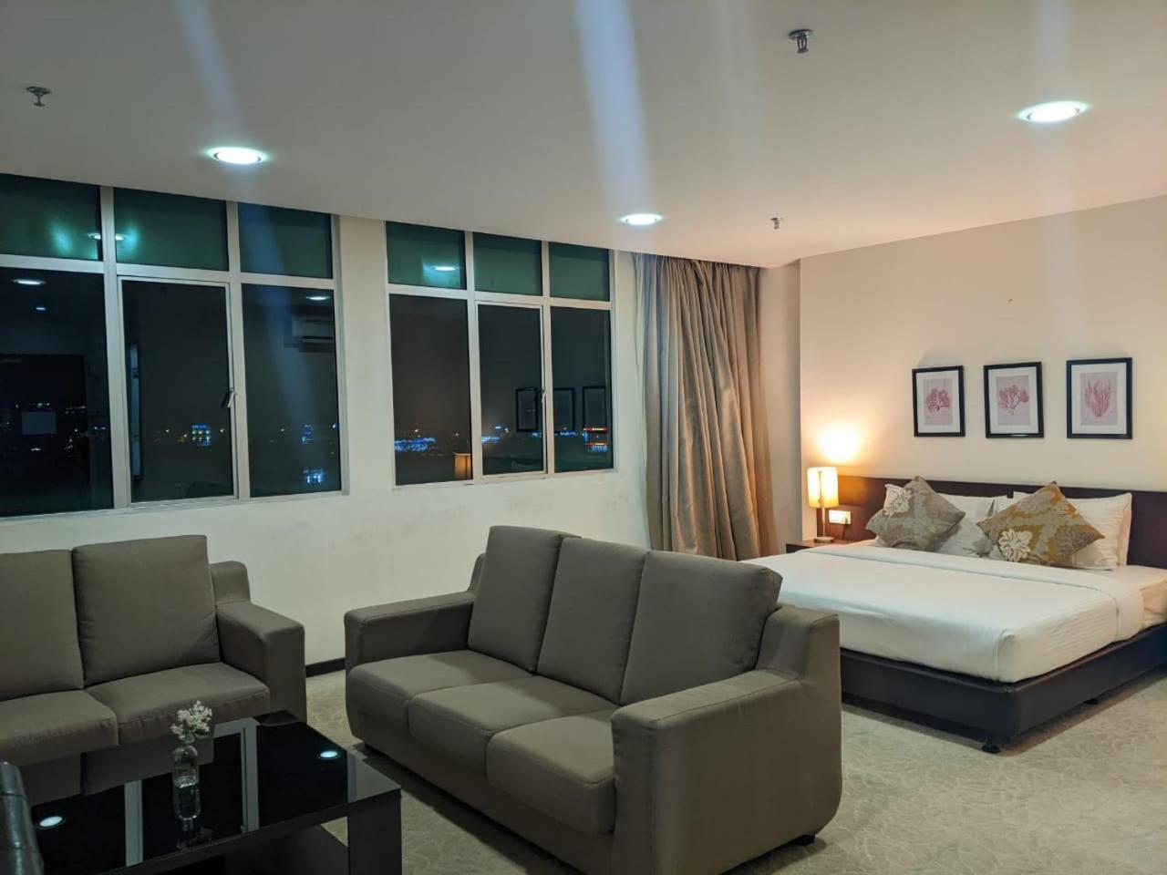 The View Hotel Segamat Dış mekan fotoğraf